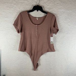 BP. Women's Short Sleeve Henley Plus Size Thong Body Suit Size 1X Blush NWT 6456